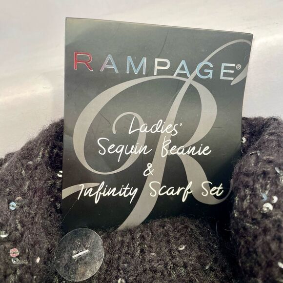 BLACK LADIES BEANIE AND INFINITY SCARF SET BY RAMPAGE NWT - Picture 2 of 5